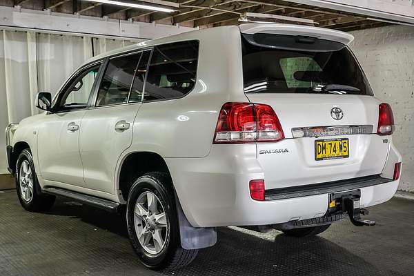 2011 Toyota Landcruiser Sahara VDJ200R