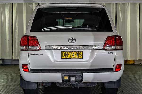 2011 Toyota Landcruiser Sahara VDJ200R