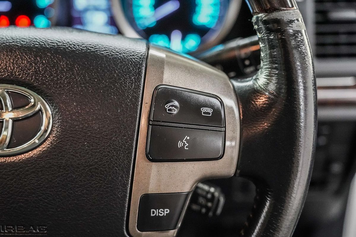 2011 Toyota Landcruiser Sahara VDJ200R
