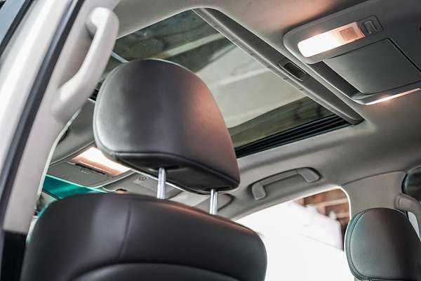 2011 Toyota Landcruiser Sahara VDJ200R