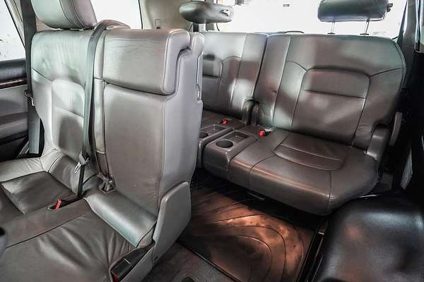 2011 Toyota Landcruiser Sahara VDJ200R