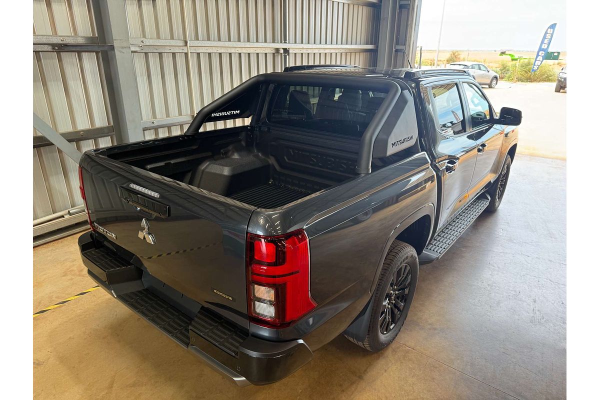 2025 Mitsubishi Triton GSR MV 4X4