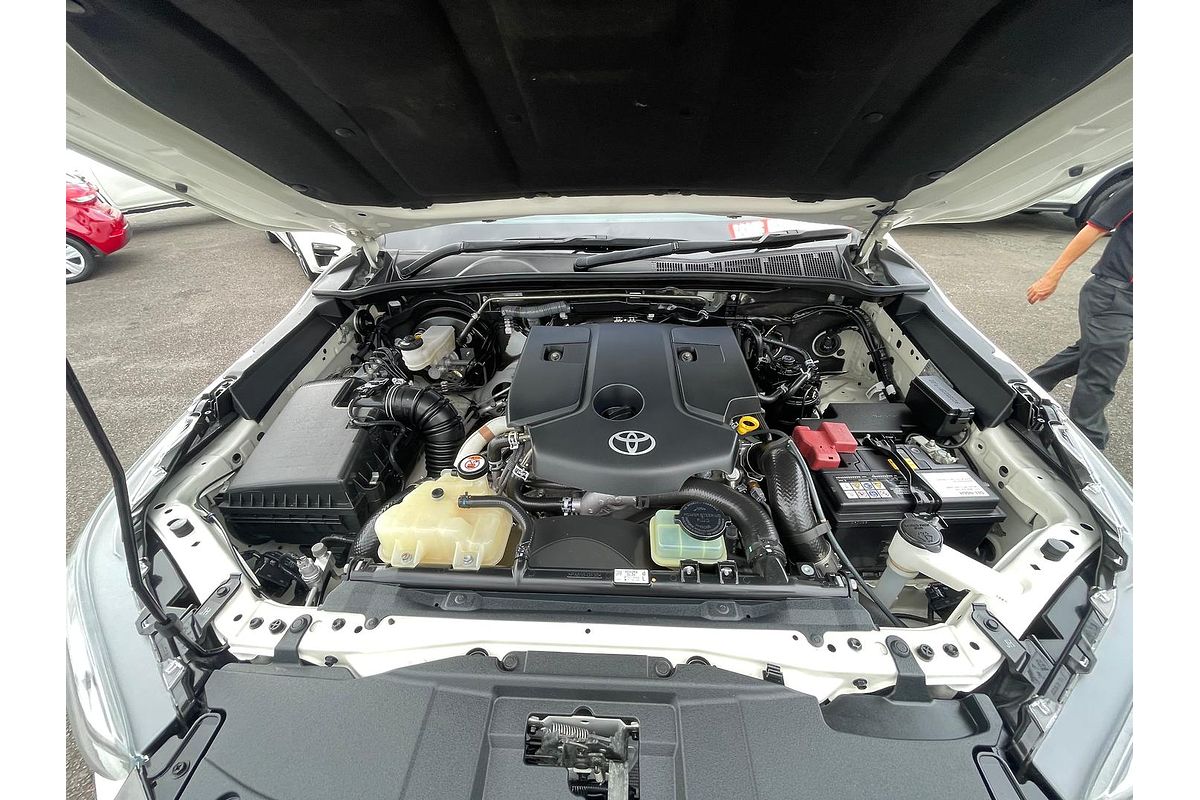 2021 Toyota Hilux SR GUN126R 4X4