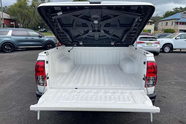 2021 Toyota Hilux SR GUN126R 4X4