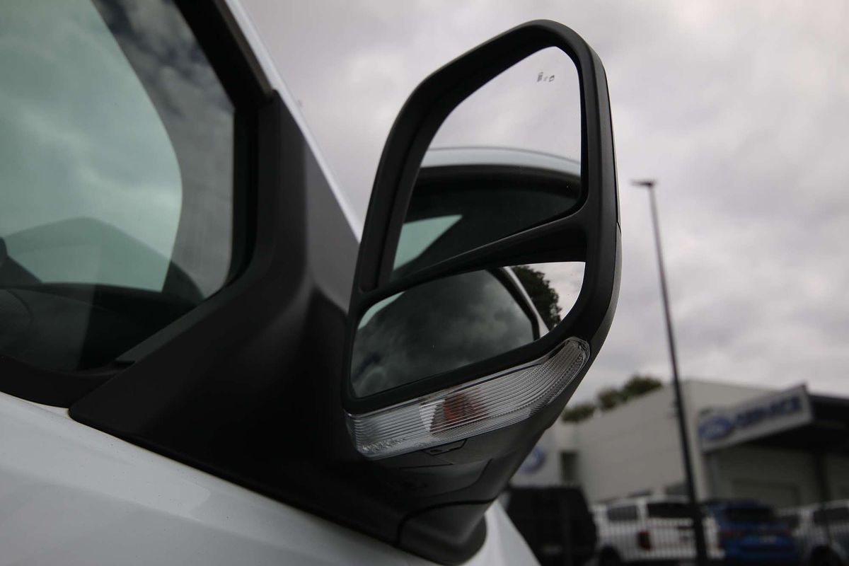2023 Ford Transit Custom Trend 320L AV LWB