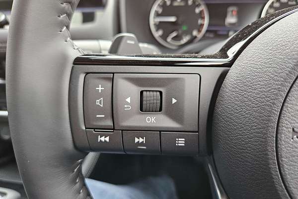 2024 Nissan X-TRAIL ST-L T33