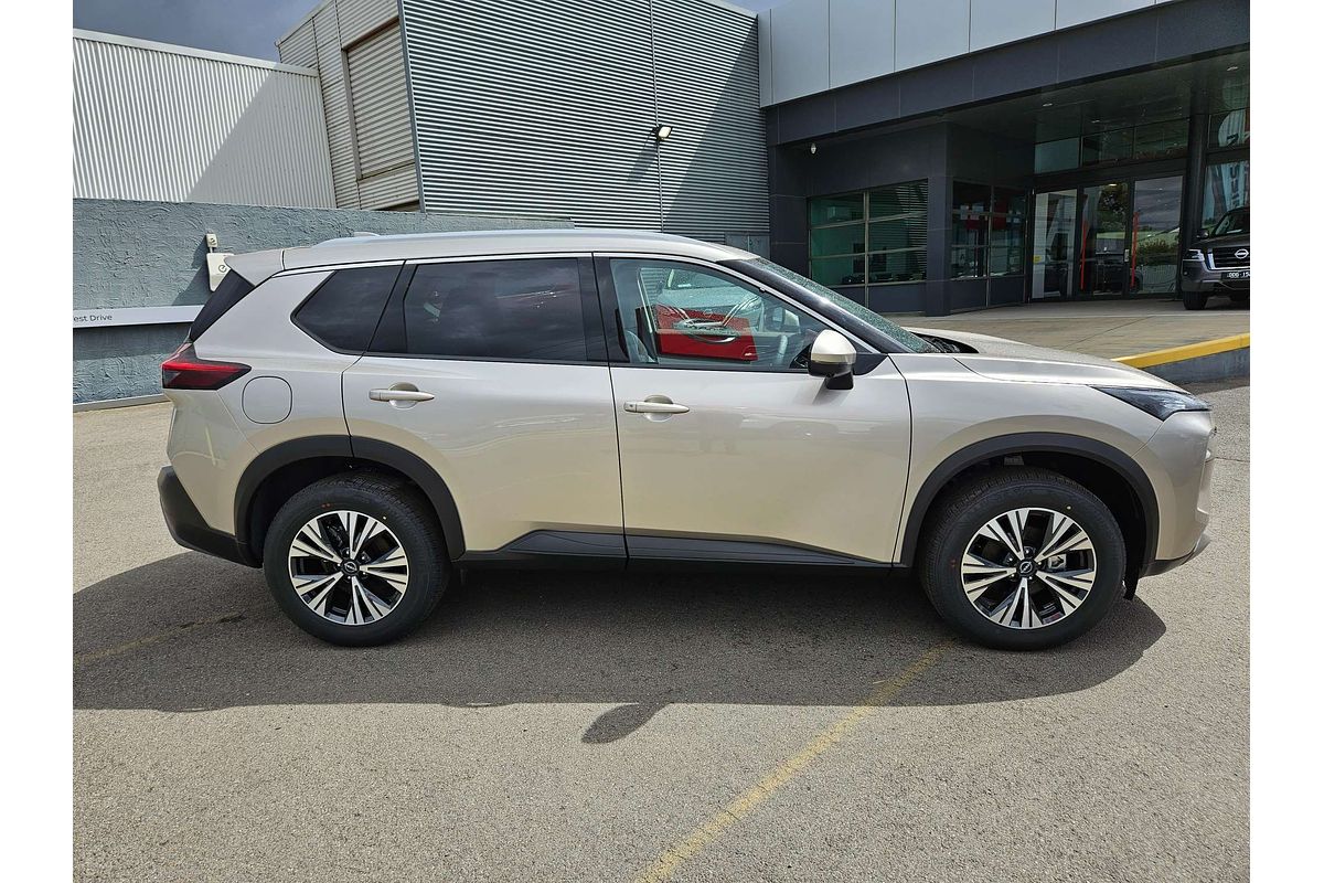 2024 Nissan X-TRAIL ST-L T33