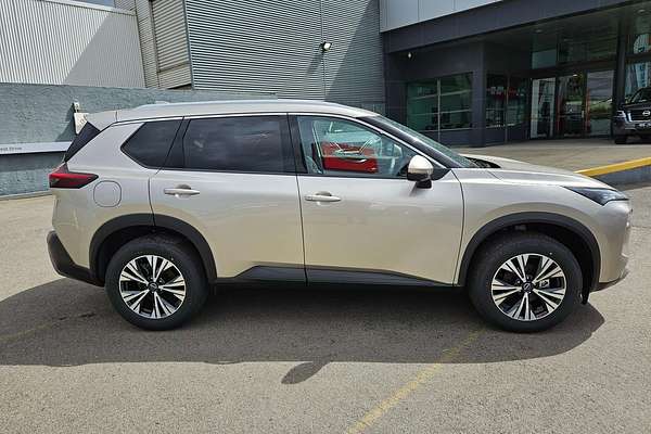 2024 Nissan X-TRAIL ST-L T33