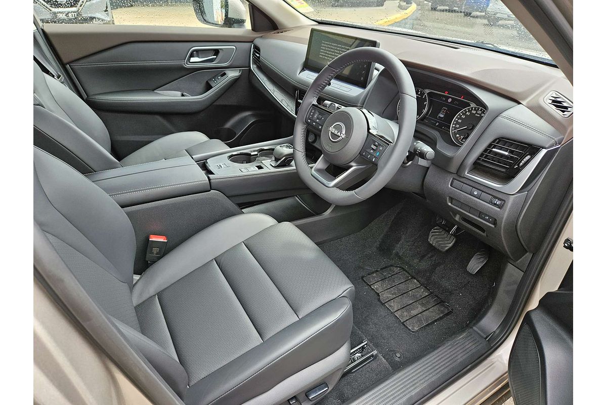 2024 Nissan X-TRAIL ST-L T33