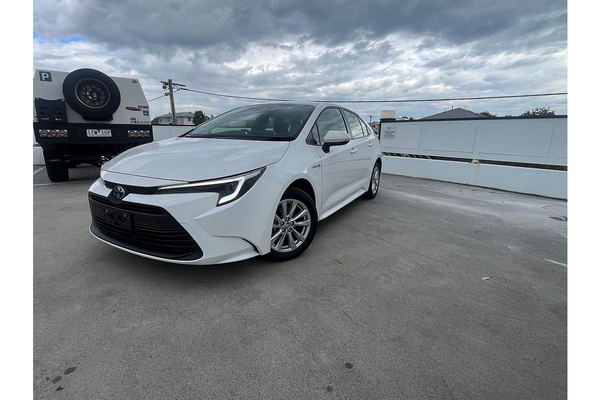 2023 Toyota Corolla Ascent Sport Hybrid ZWE219R