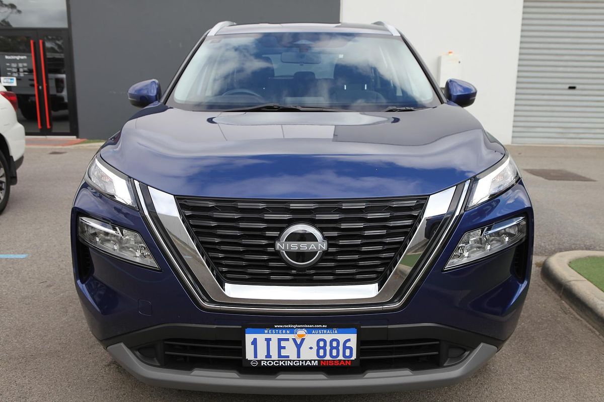 2024 Nissan X-TRAIL ST T33