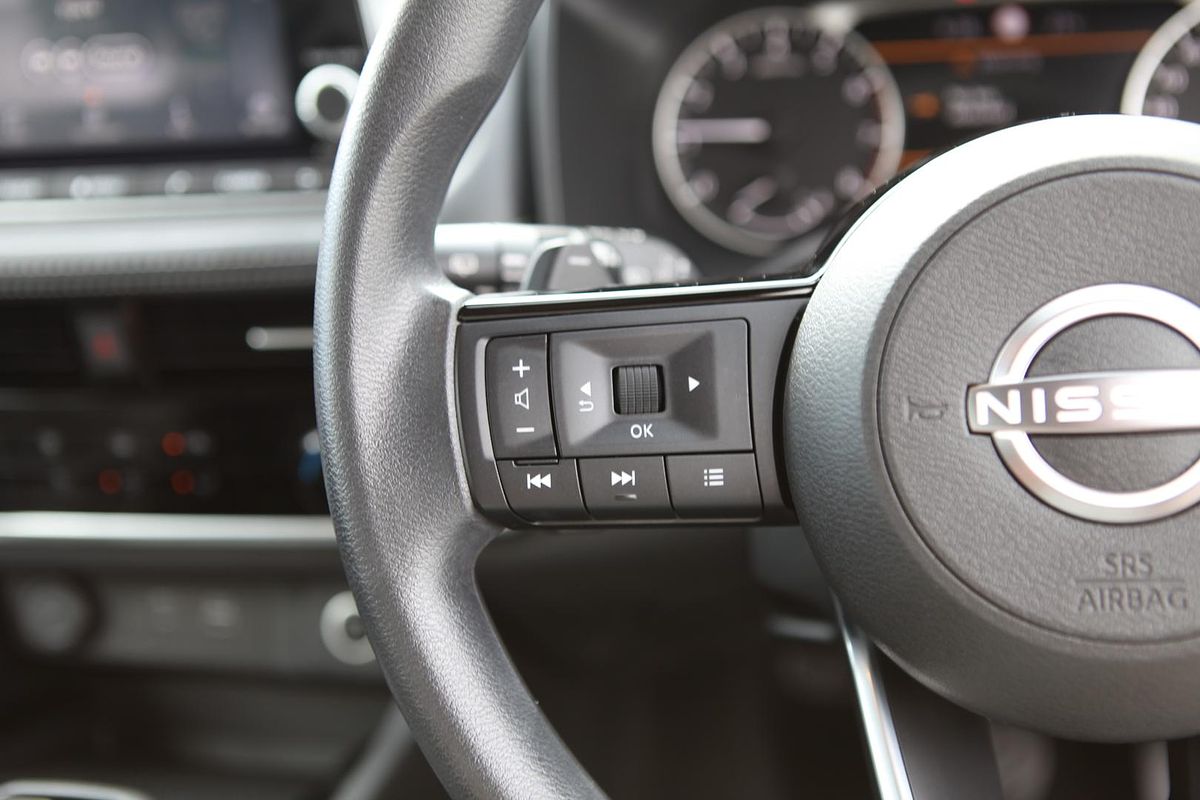 2024 Nissan X-TRAIL ST T33