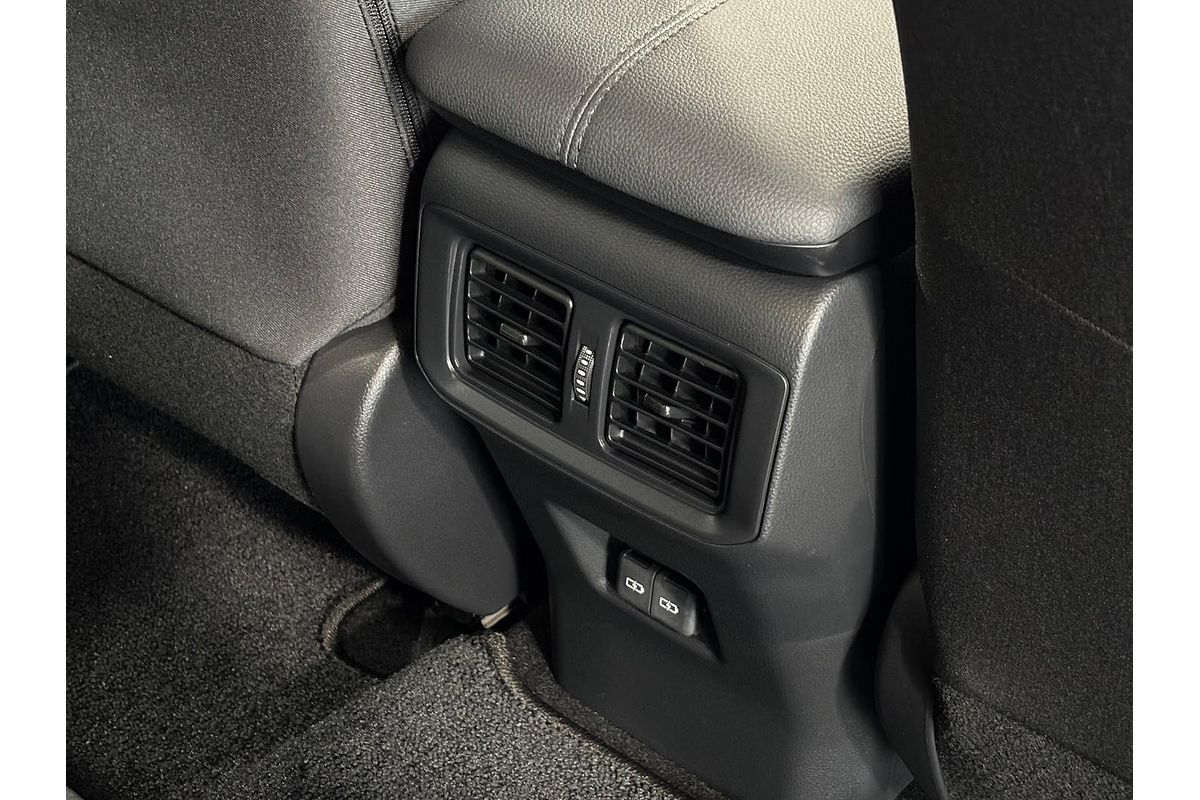 2023 Toyota RAV4 GXL MXAA52R