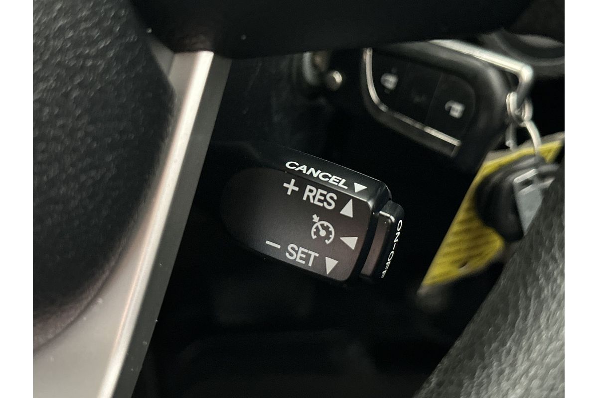 2018 Toyota Hilux Workmate GUN125R 4X4