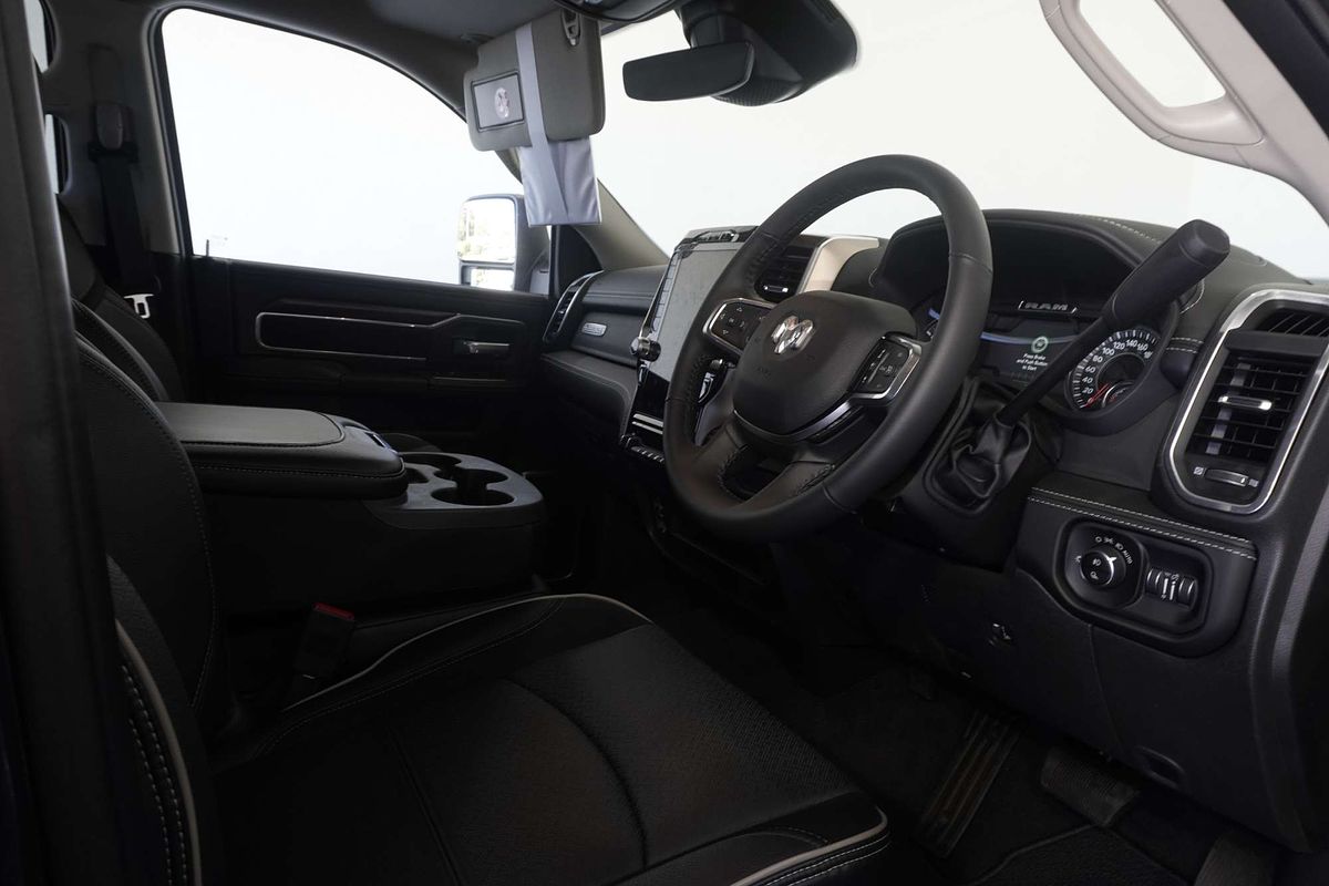 2023 RAM 2500 Laramie DJ 4X4