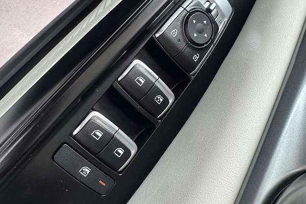 2022 Kia Carnival S KA4