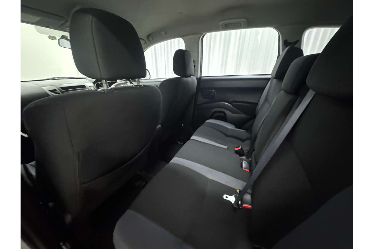 2009 Mitsubishi Outlander LS ZG