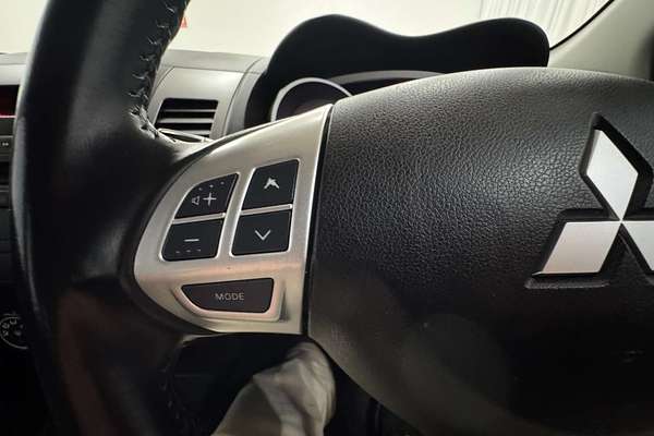 2009 Mitsubishi Outlander LS ZG