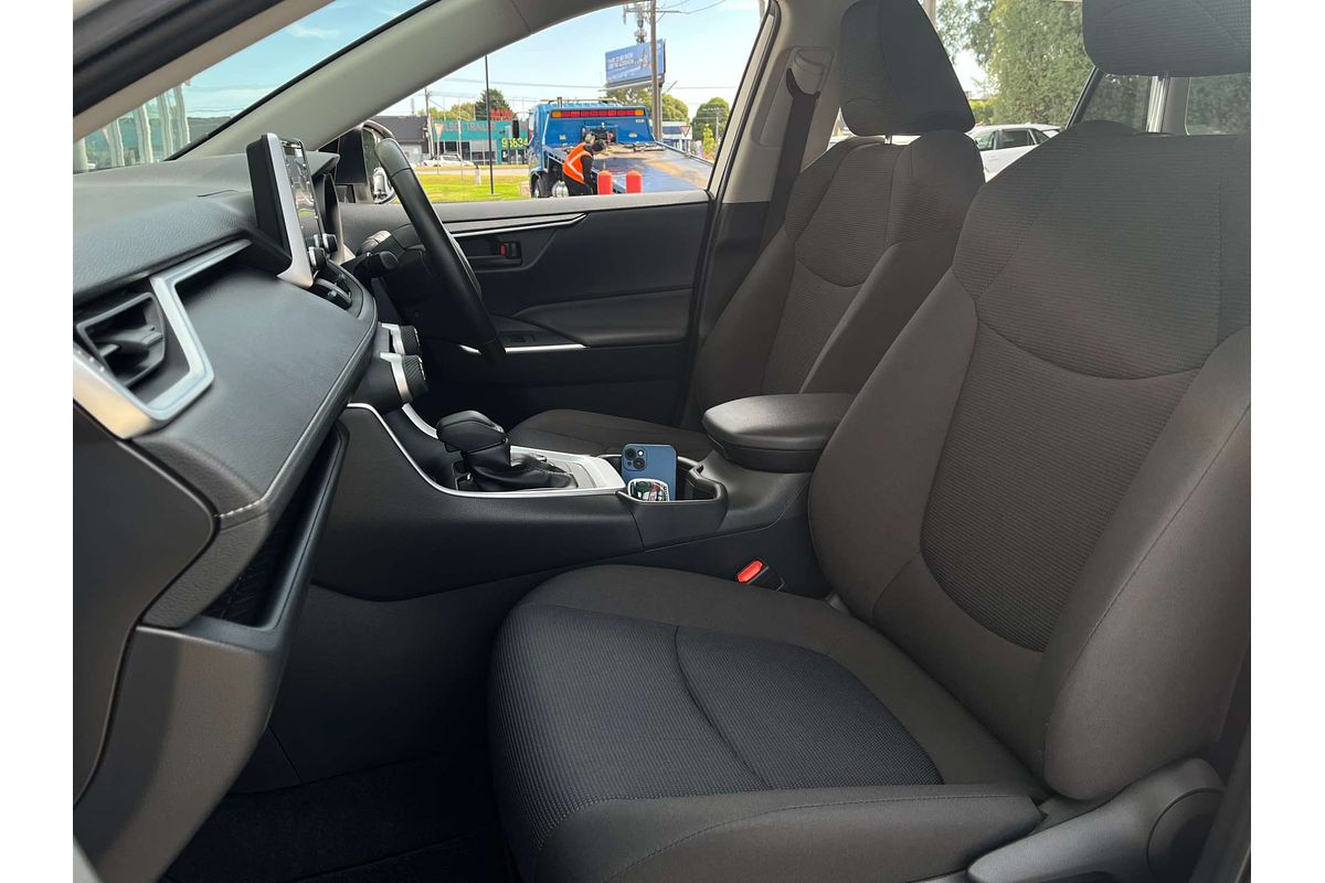2021 Toyota RAV4 GX AXAH54R