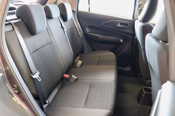 2024 Suzuki Swift Hybrid UZ
