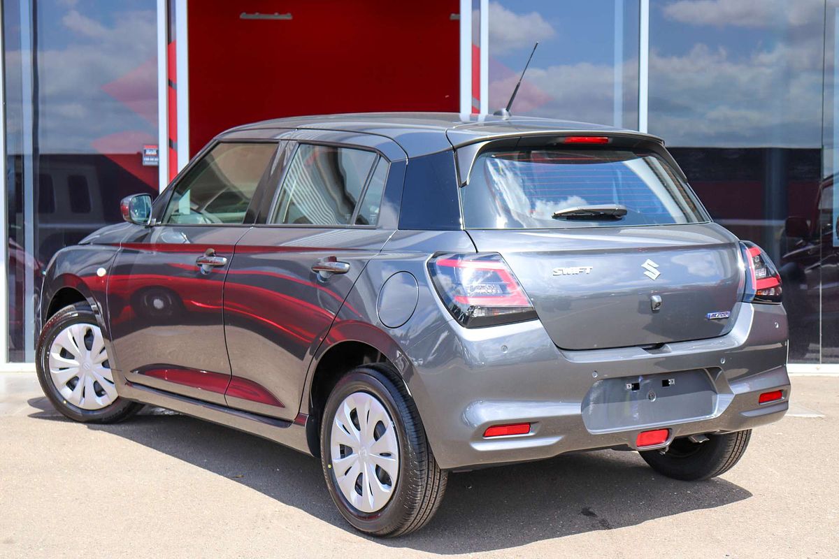 2024 Suzuki Swift Hybrid UZ