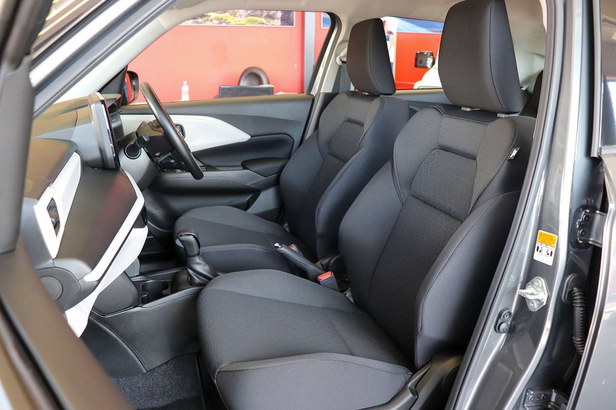 2024 Suzuki Swift Hybrid UZ