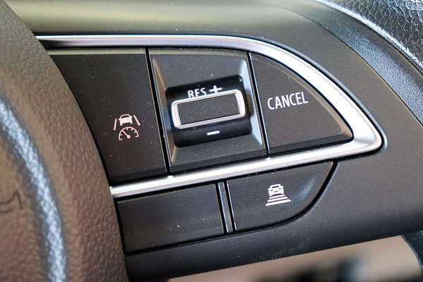 2024 Suzuki Swift Hybrid UZ