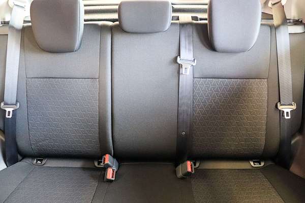 2024 Suzuki Swift Hybrid UZ
