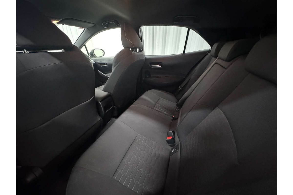 2019 Toyota Corolla SX Hybrid ZWE211R