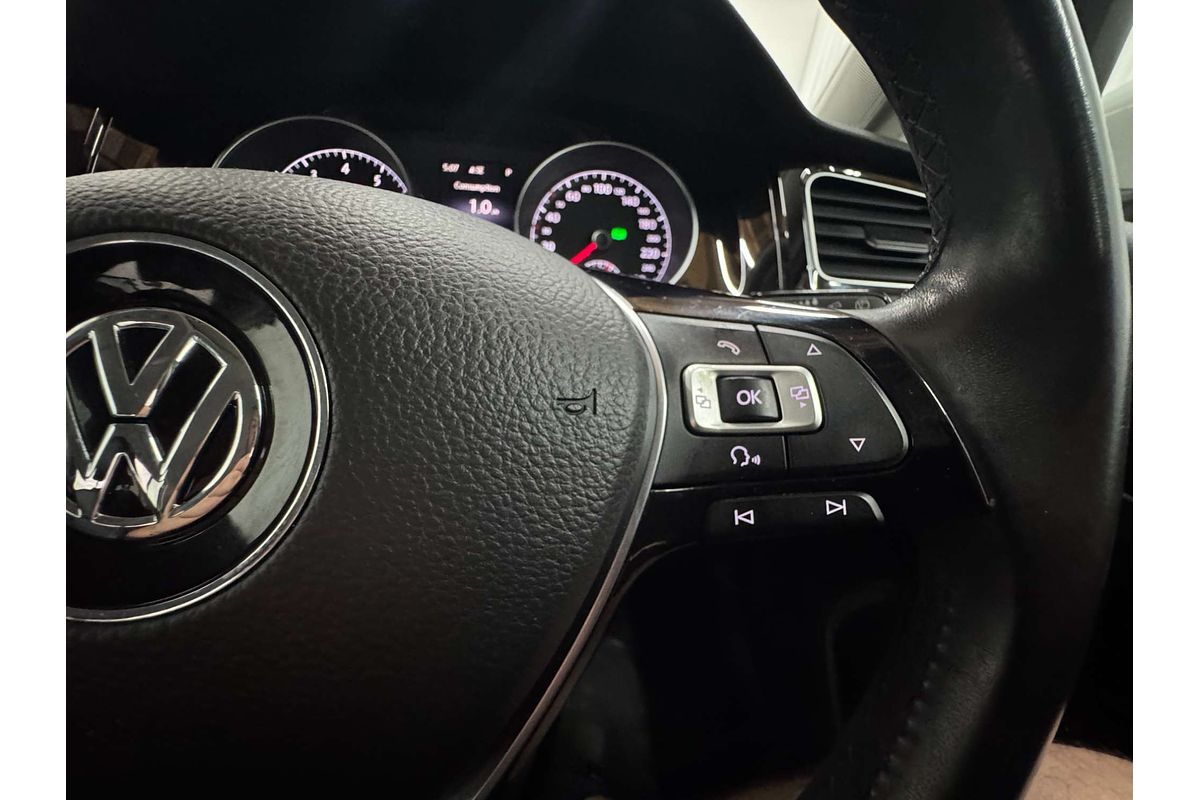 2017 Volkswagen Golf 110TSI Highline 7.5