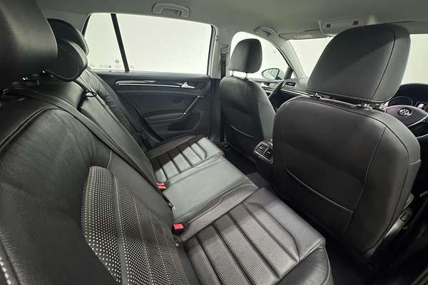 2017 Volkswagen Golf 110TSI Highline 7.5