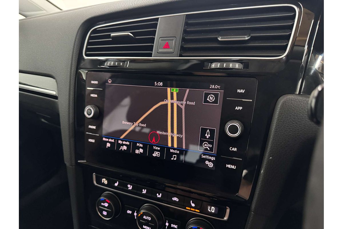 2017 Volkswagen Golf 110TSI Highline 7.5