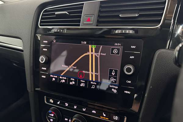 2017 Volkswagen Golf 110TSI Highline 7.5