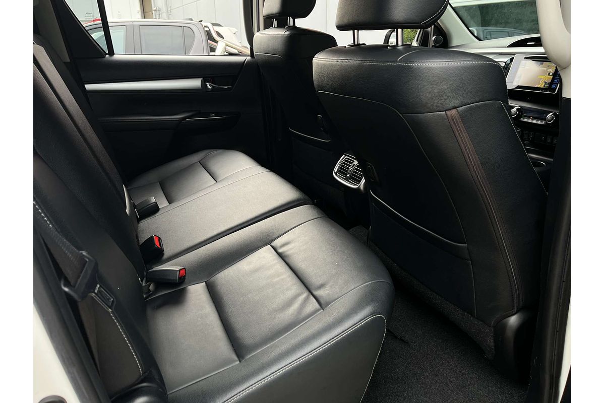 2018 Toyota Hilux SR5 GUN126R 4X4