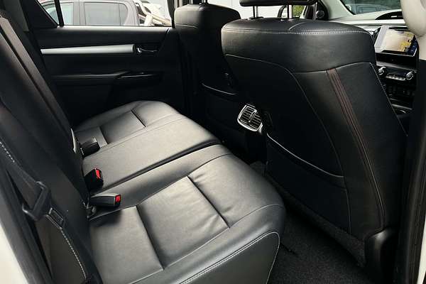 2018 Toyota Hilux SR5 GUN126R 4X4