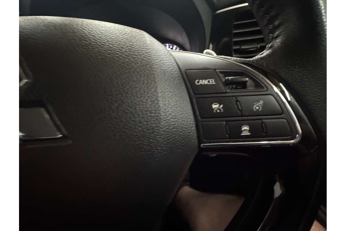 2019 Mitsubishi Outlander LS ZL