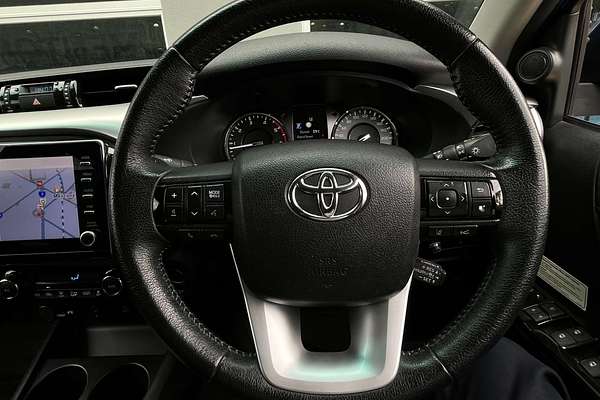 2020 Toyota Hilux SR5 GUN126R