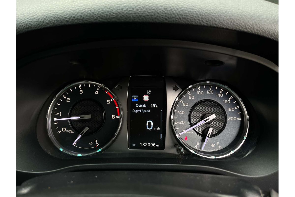 2020 Toyota Hilux SR5 GUN126R