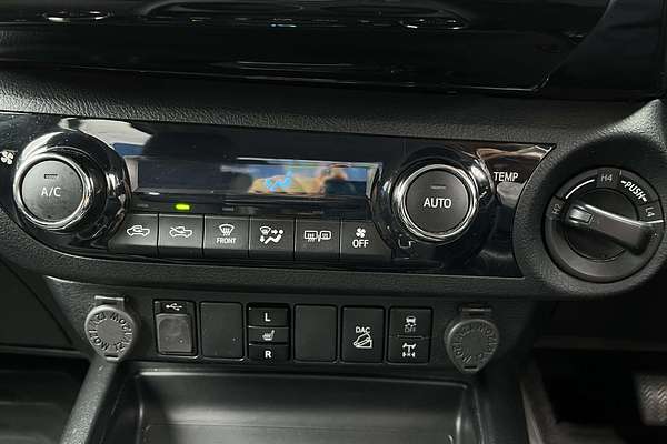 2020 Toyota Hilux SR5 GUN126R