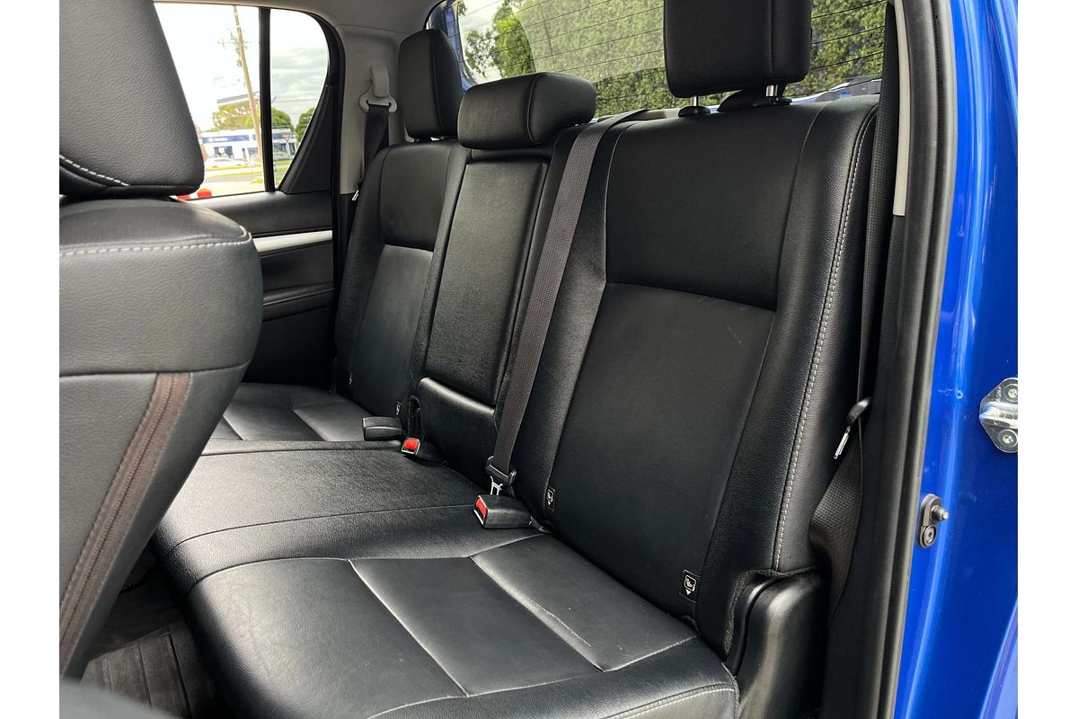 2020 Toyota Hilux SR5 GUN126R