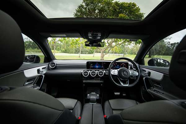 2020 Mercedes-Benz A-Class A250 V177