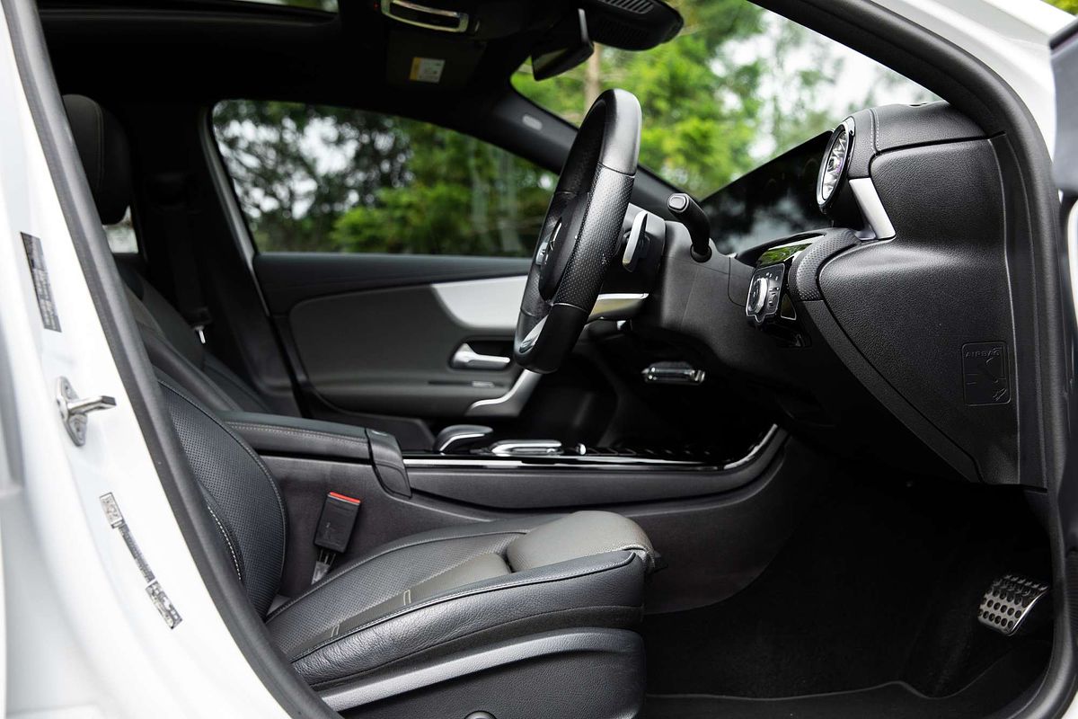 2020 Mercedes-Benz A-Class A250 V177