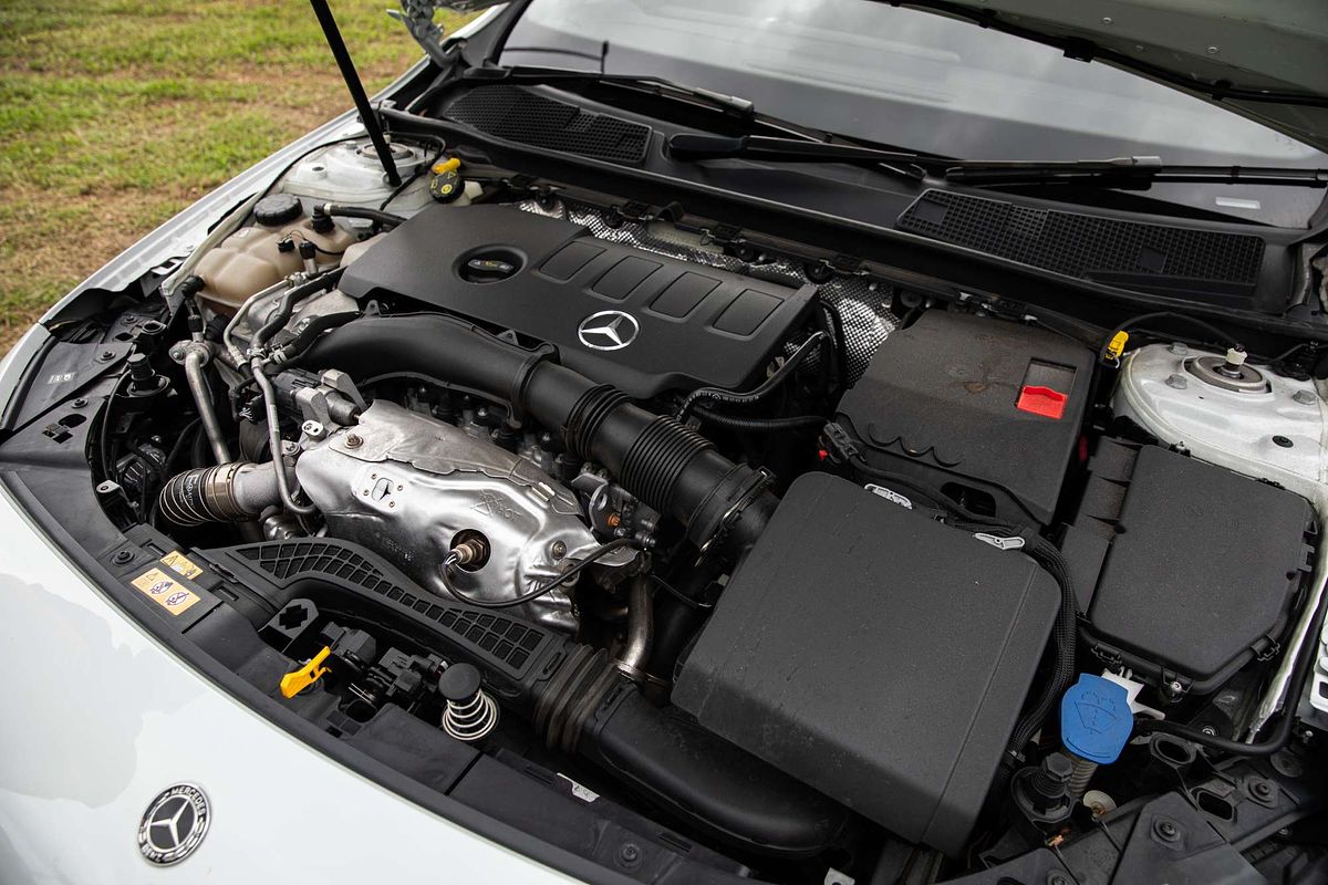 2020 Mercedes-Benz A-Class A250 V177