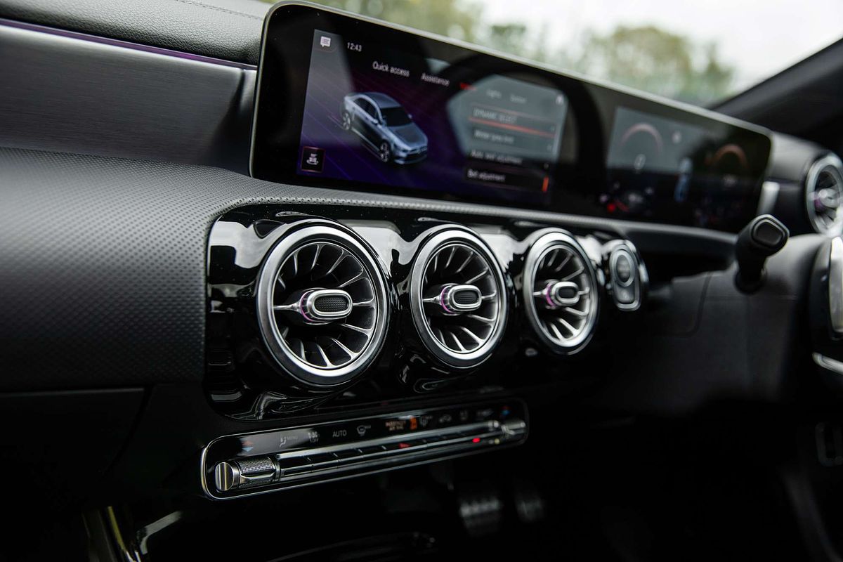 2020 Mercedes-Benz A-Class A250 V177