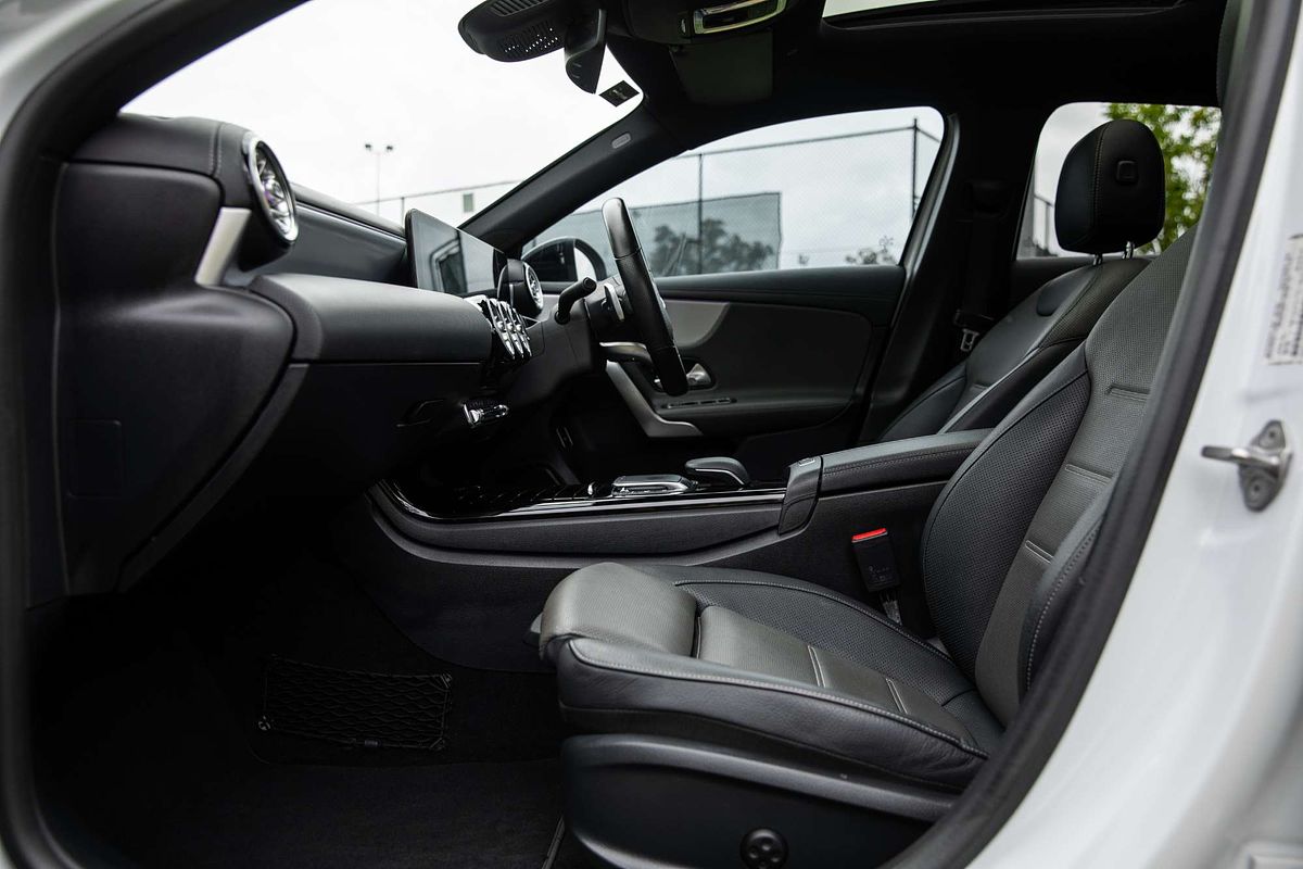 2020 Mercedes-Benz A-Class A250 V177