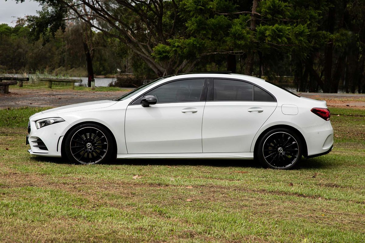 2020 Mercedes-Benz A-Class A250 V177