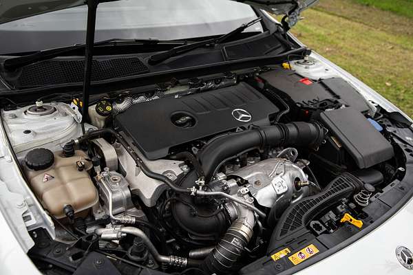 2020 Mercedes-Benz A-Class A250 V177