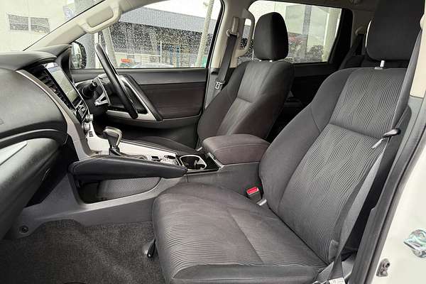 2022 Mitsubishi Pajero Sport GLS QF