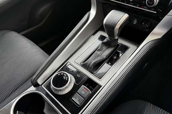 2022 Mitsubishi Pajero Sport GLS QF