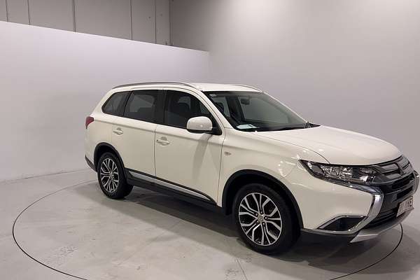 2017 Mitsubishi Outlander ES ZL